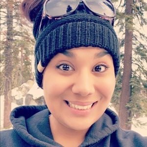 Meet your Posher, Linda